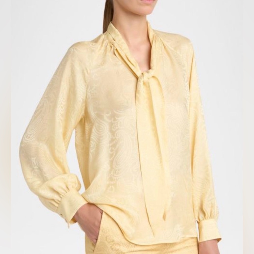 NWT. a.n.a Ivory Tie-Neck Ruffle Cuff Blouse Size: XXL